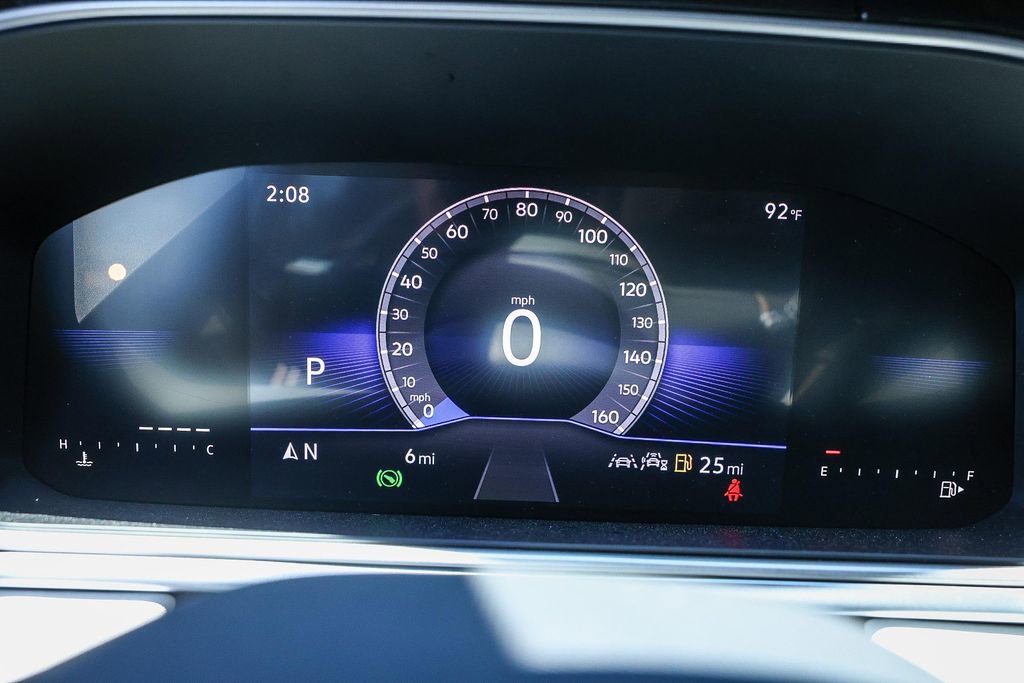 New 2025 Volkswagen Taos SE image 40