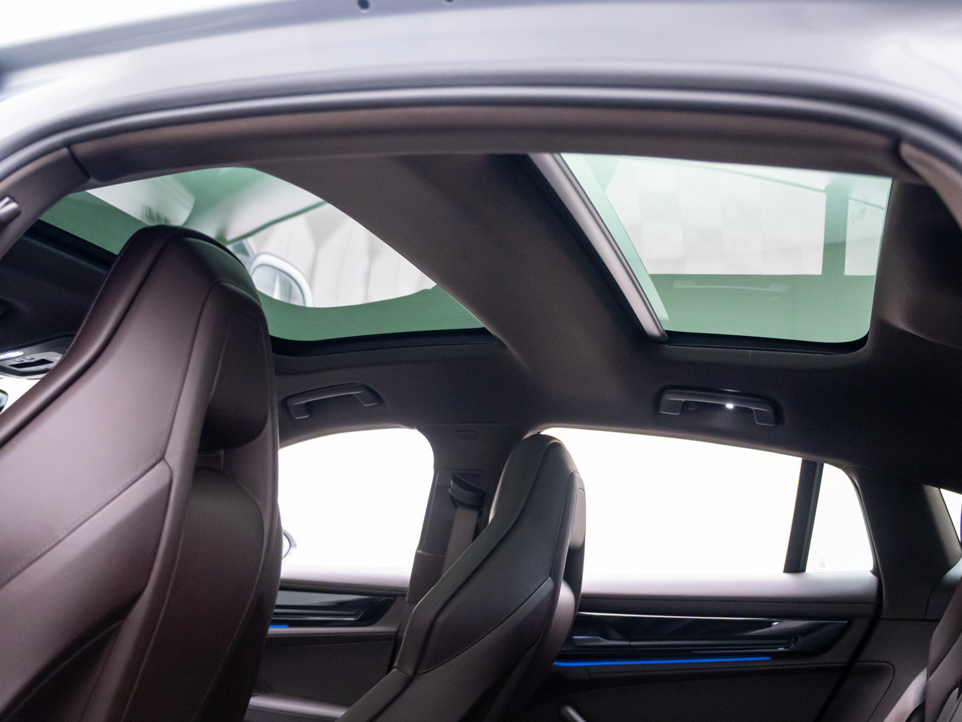 New 2026 Porsche Panamera 4 AWD/4WD image 18