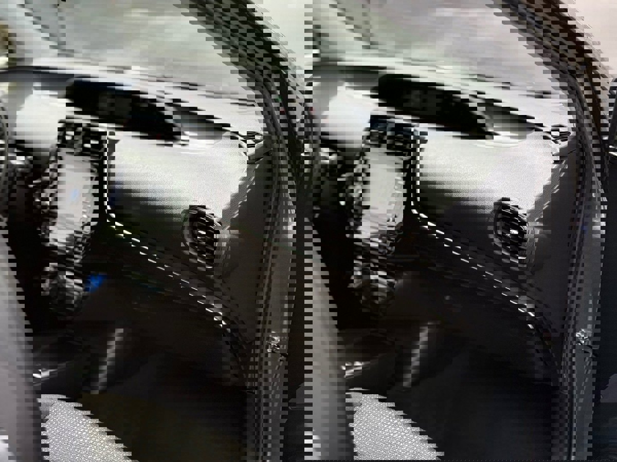 Used 2021 Toyota Prius LE w/ Carpet Mat Package (TMS) FWD image 11