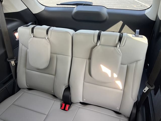 New 2026 Ford Explorer Active w/ Active Comfort Package AWD/4WD image 24