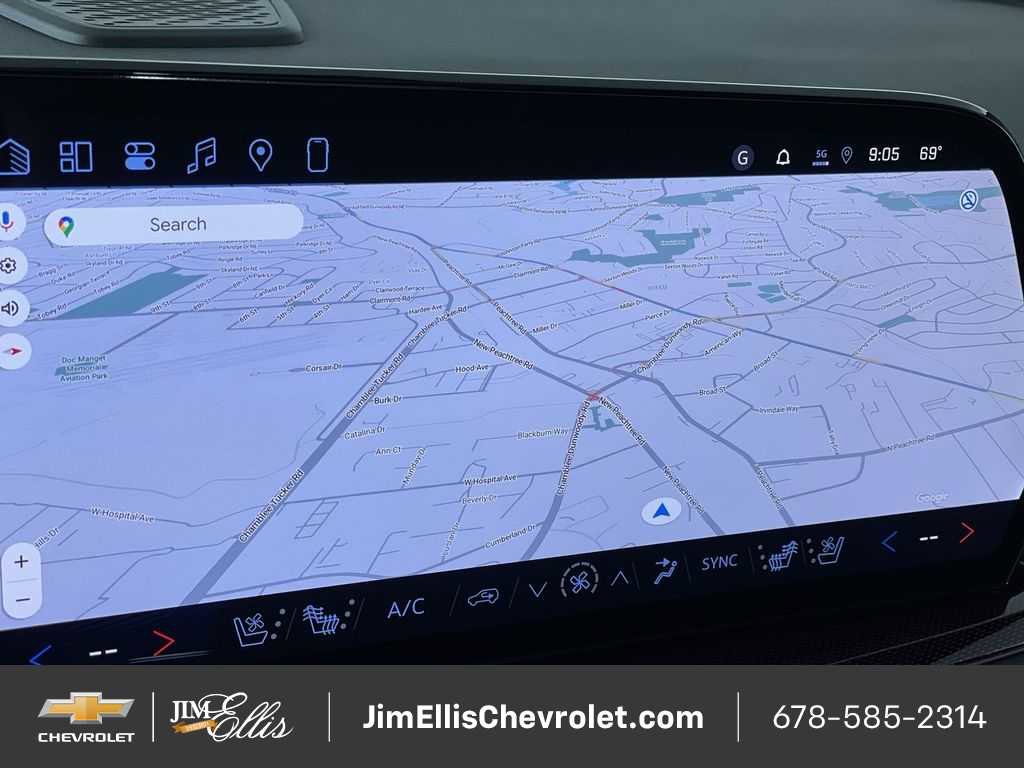 New 2026 Chevrolet Traverse RS w/ LPO, Floor Liner Package image 18