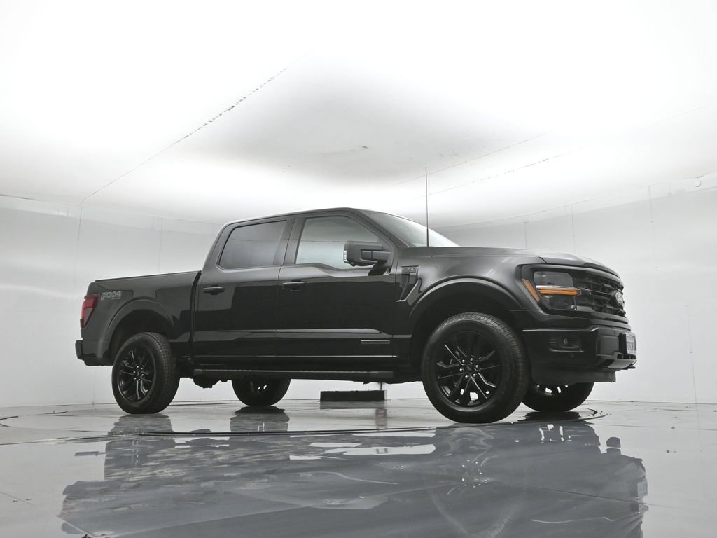 Used 2025 Ford F150 XLT w/ Equipment Group 303A High AWD/4WD image 4