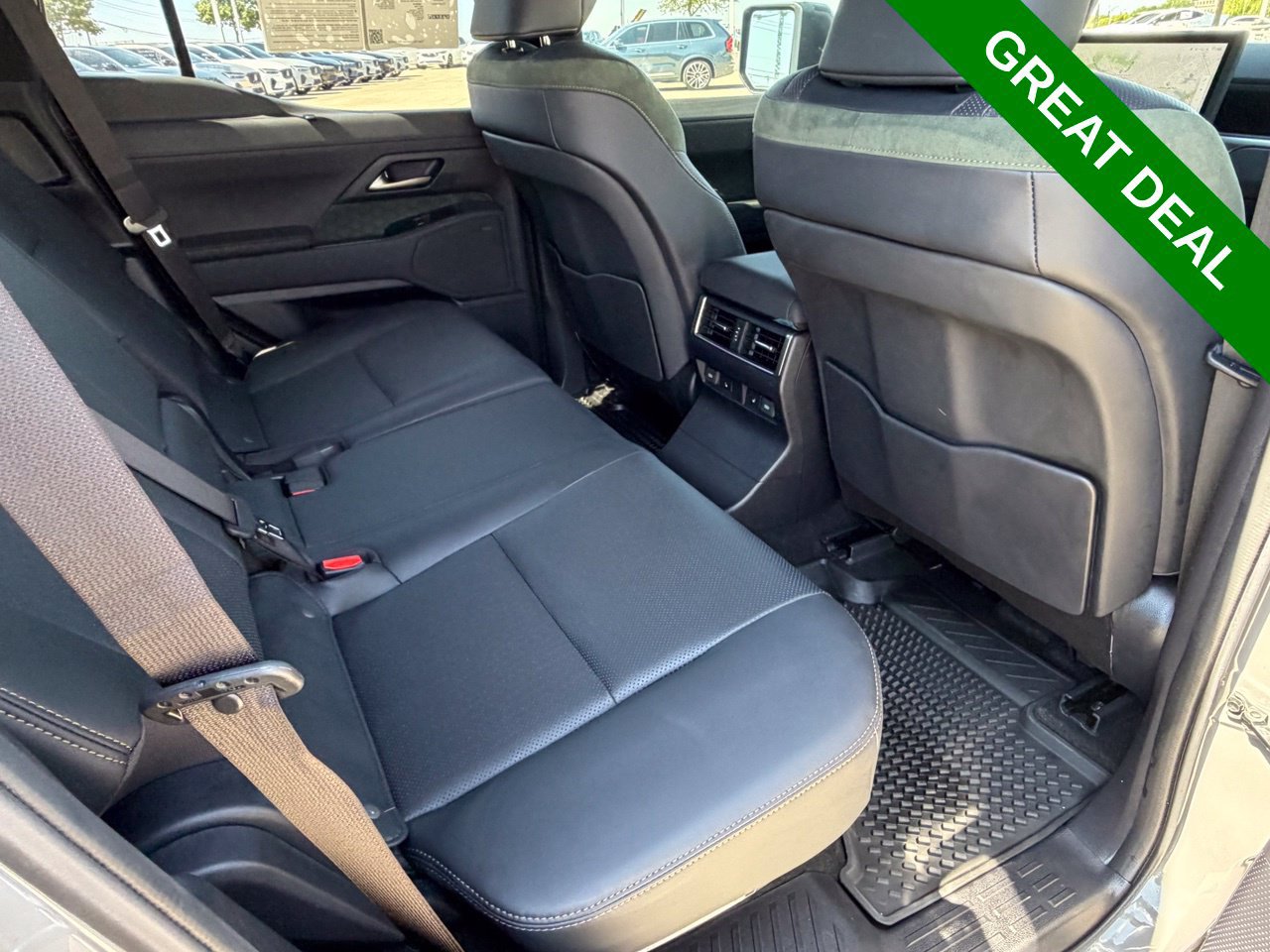 Used 2024 Lexus GX 550 AWD/4WD image 42