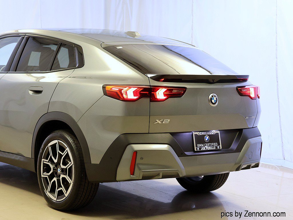Certified 2026 BMW X2 xDrive28i AWD/4WD image 8