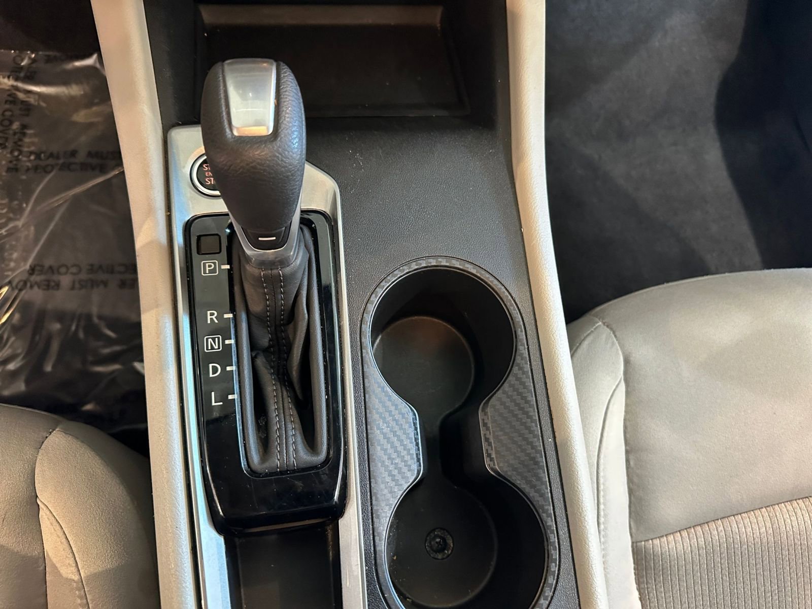 Used 2025 Nissan Altima 2.5 SV image 40