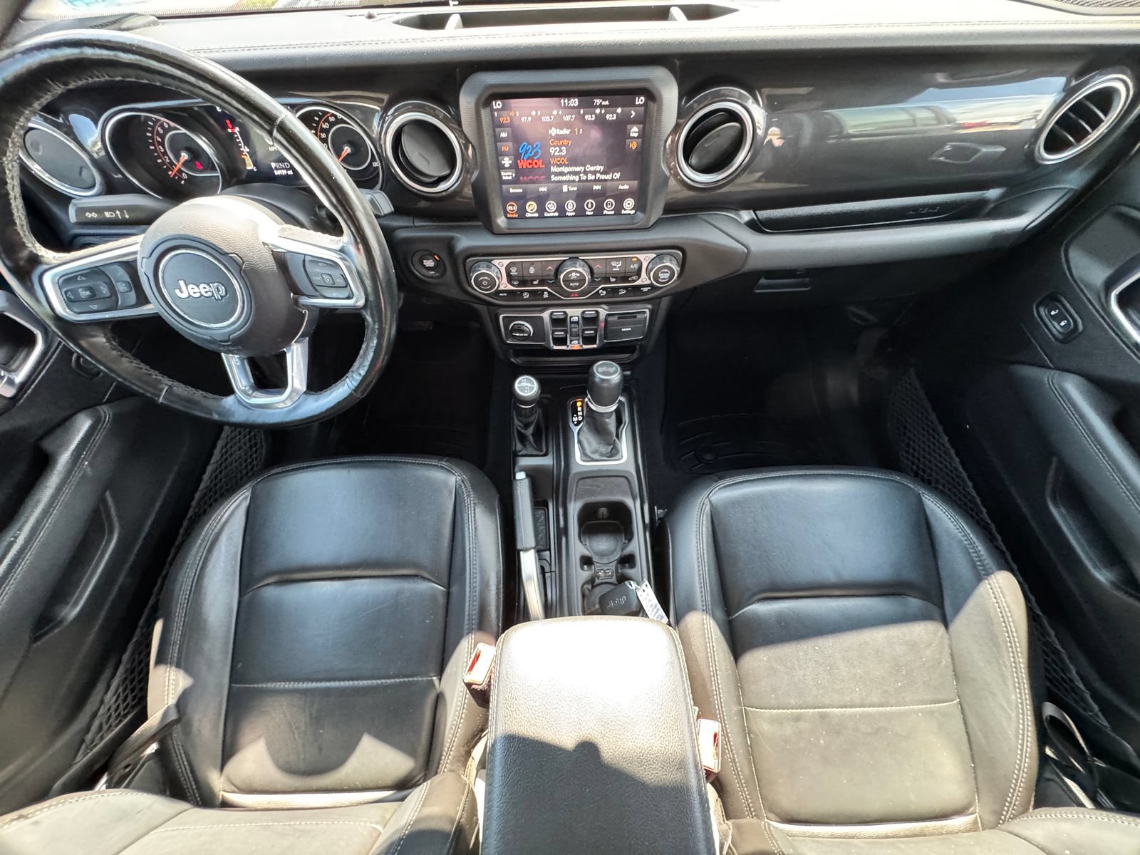 Used 2021 Jeep Wrangler Unlimited Sahara AWD/4WD image 3