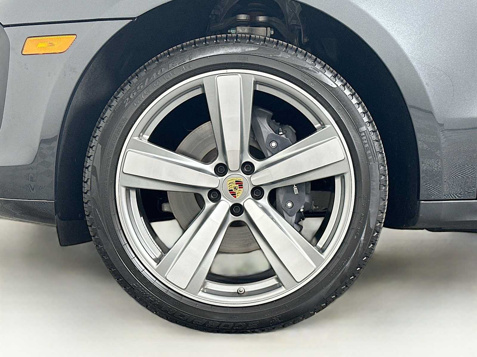 Certified 2026 Porsche Macan AWD/4WD image 32