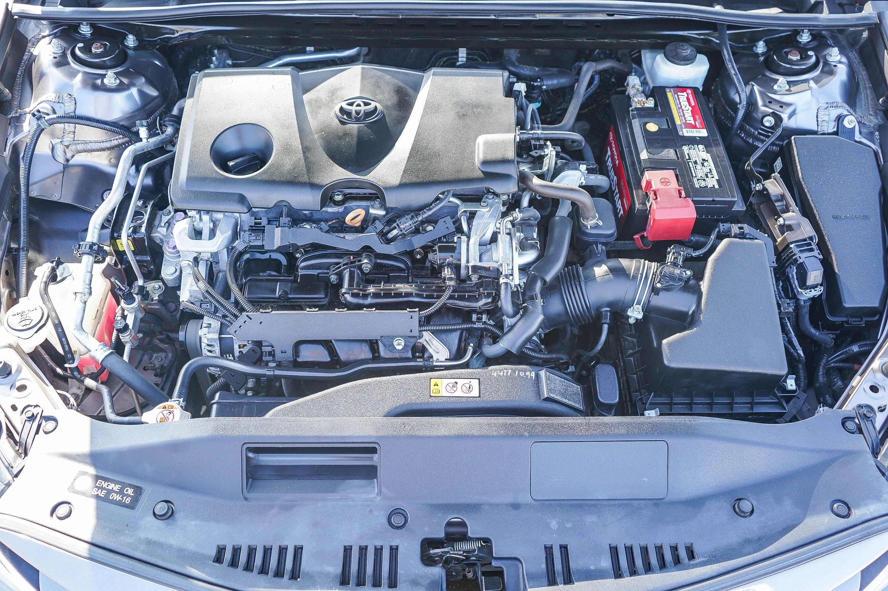 Used 2019 Toyota Camry LE w/ Carpet Mat Package FWD image 26