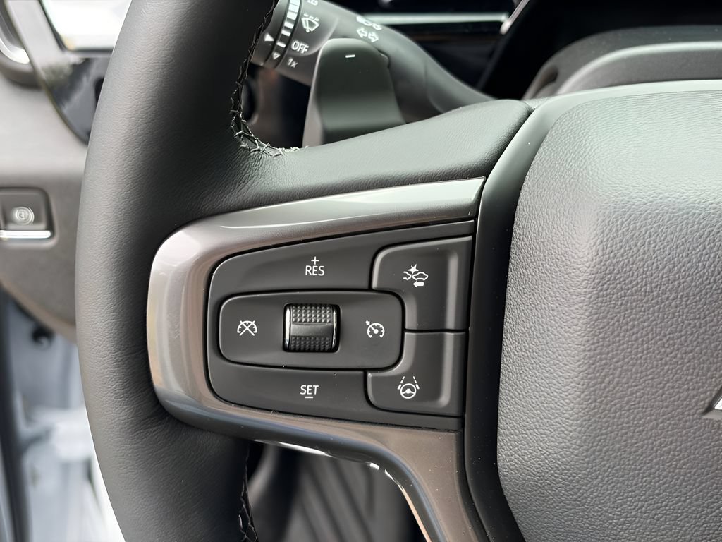 New 2026 Chevrolet Silverado 1500 High Country w/ Technology Package AWD/4WD image 22