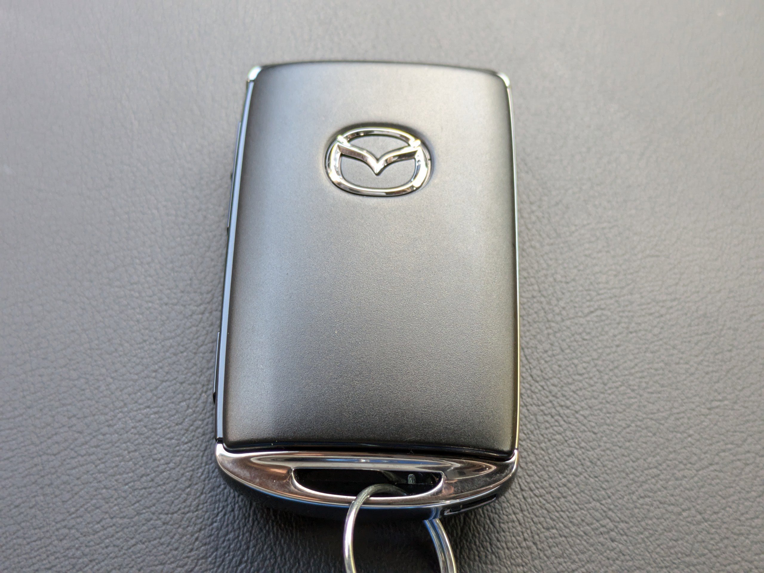 New 2025 MAZDA MAZDA3 Hatchback w/Premium Plus Pkg image 33