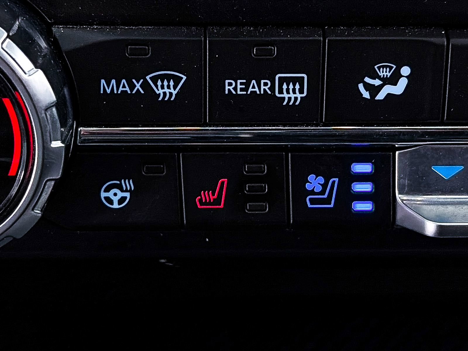 Used 2023 Ford F150 Limited AWD/4WD image 26