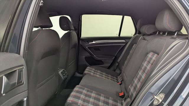 Used 2018 Volkswagen GTI S FWD image 17