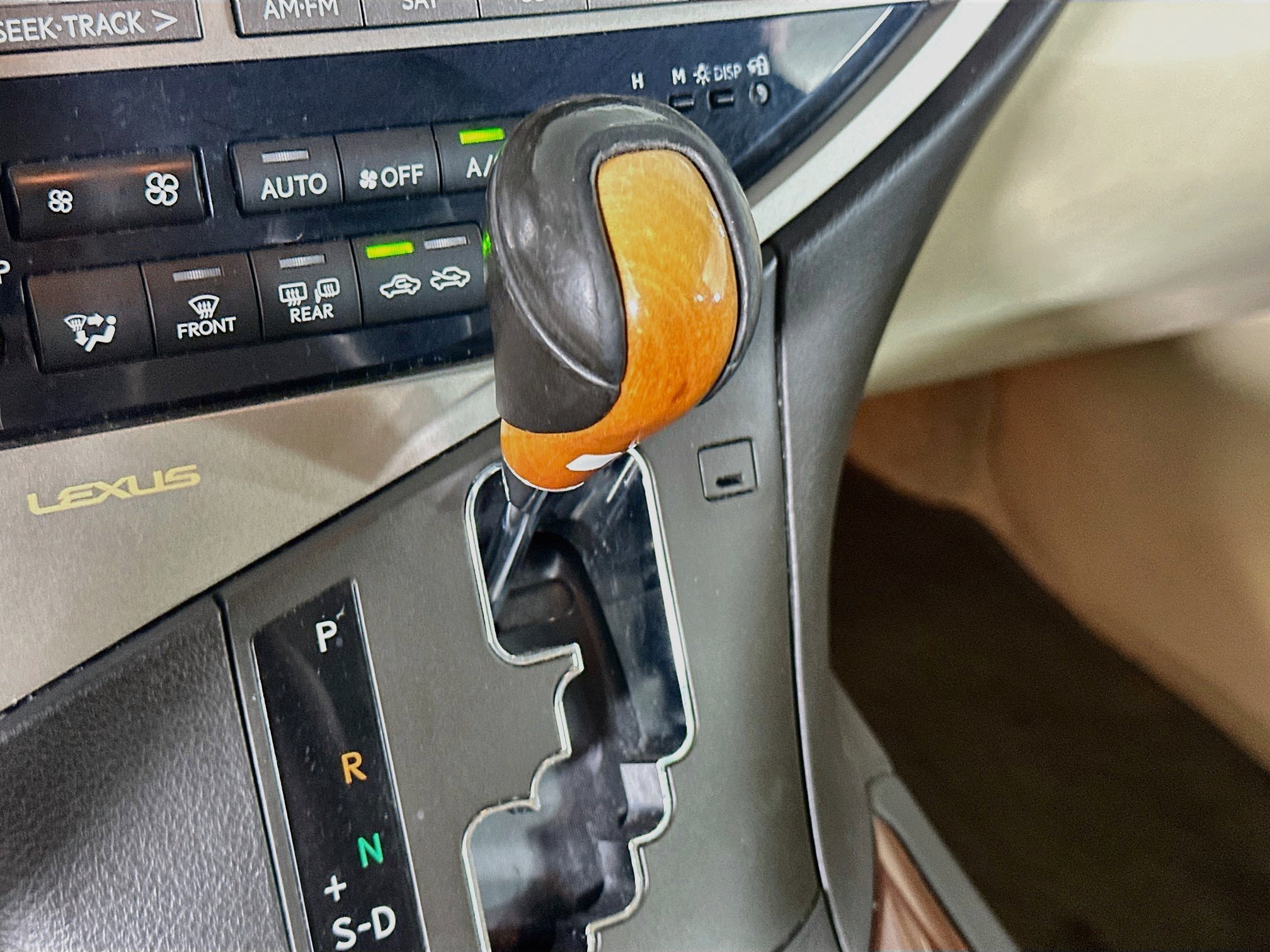 Used 2013 Lexus RX 350 FWD w/ Premium Pkg image 23