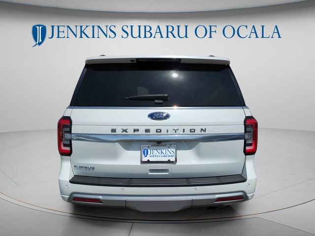 Used 2024 Ford Expedition Platinum AWD/4WD image 4