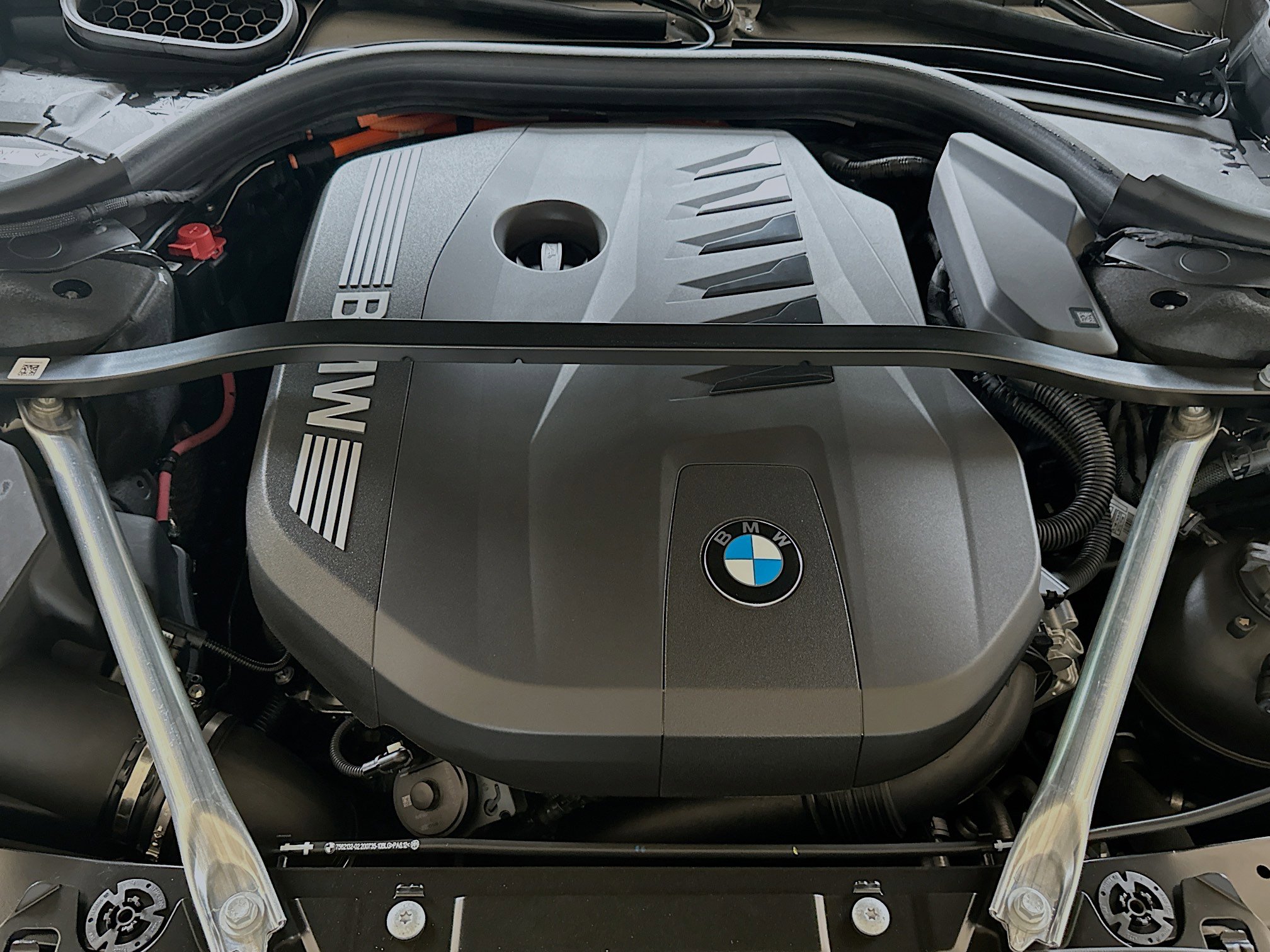 New 2026 BMW 750e xDrive w/ Premium Package image 26