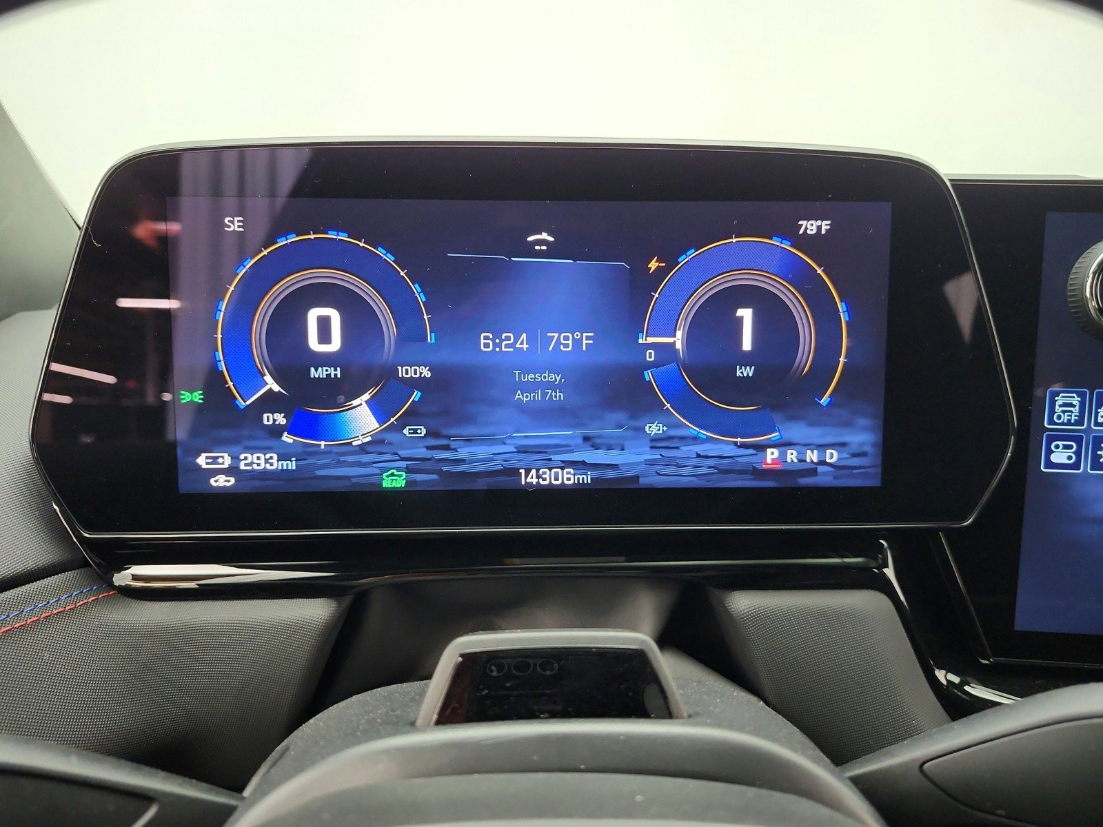 Used 2025 Chevrolet Silverado EV RST image 9