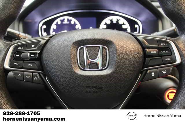 Used 2018 Honda Accord EX image 9