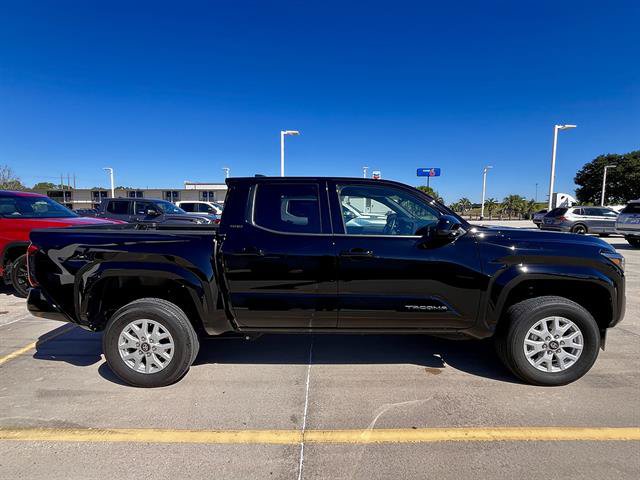 Used 2026 Toyota Tacoma SR5 RWD image 2