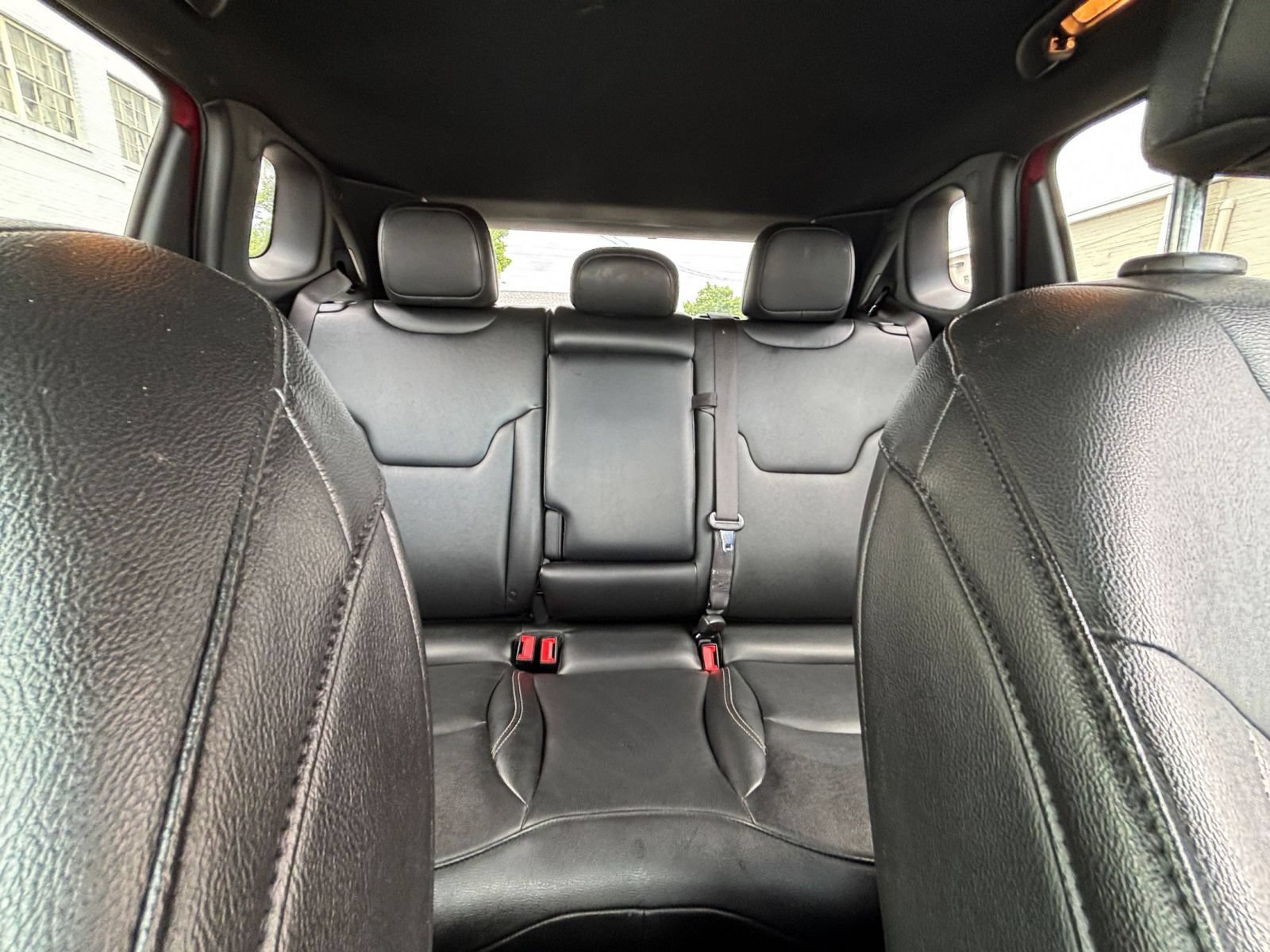 Used 2025 Jeep Compass Limited AWD/4WD image 38
