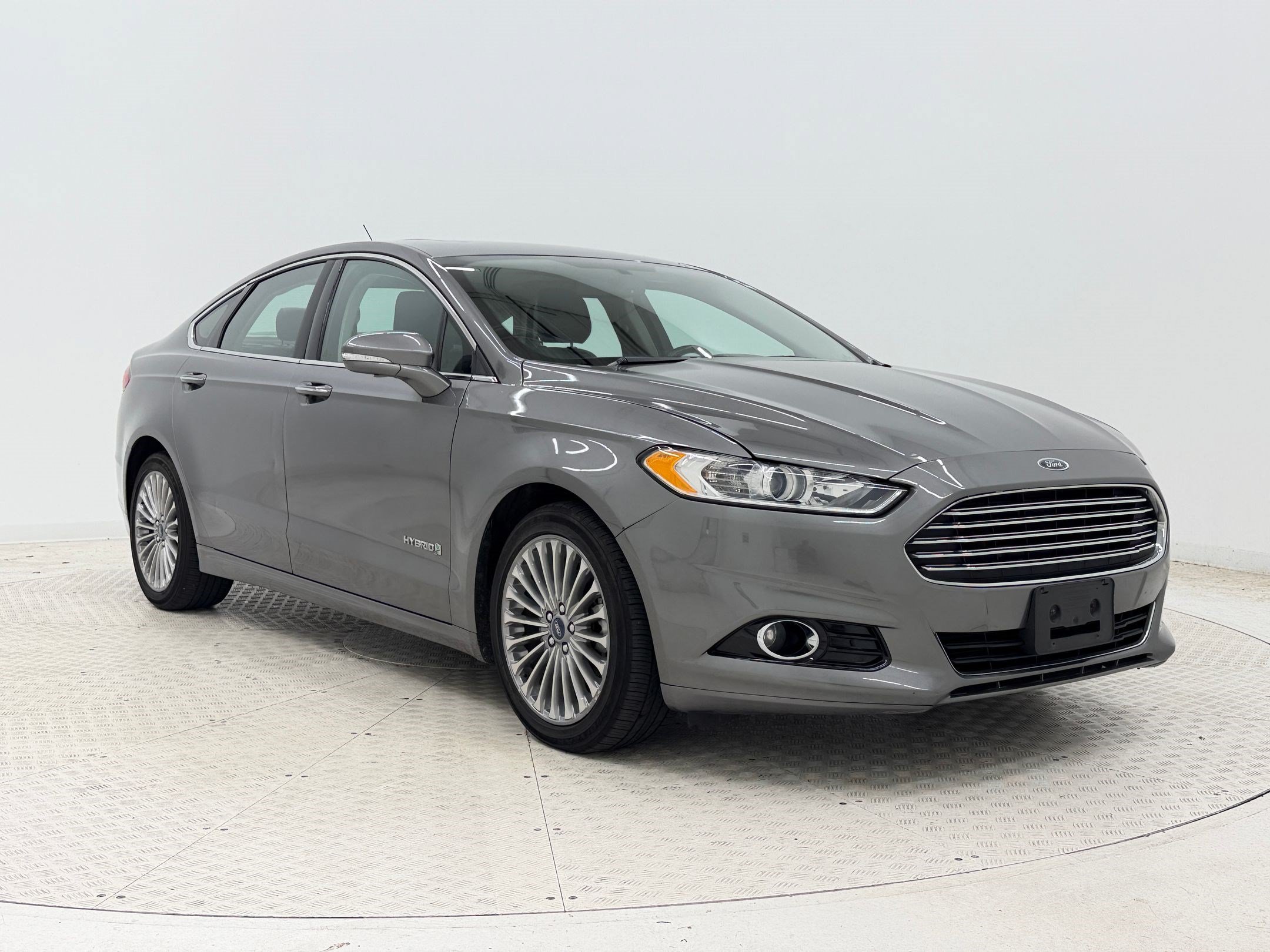 Used 2014 Ford Fusion Titanium FWD image 7