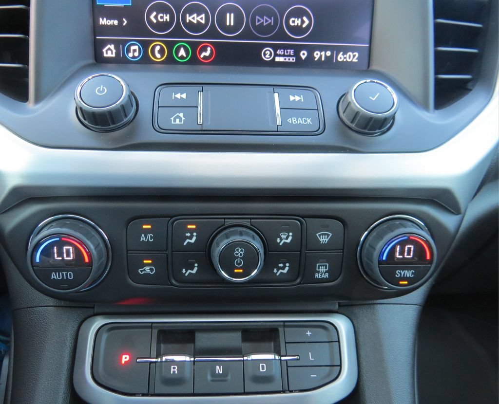 Certified 2023 GMC Acadia SLE w/ Driver Convenience Package FWD image 26