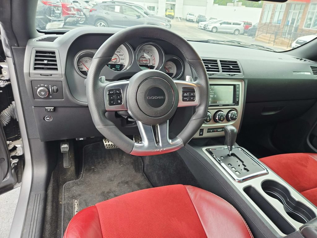 Used 2014 Dodge Challenger SRT8 w/ Harman/Kardon Audio Group RWD image 11