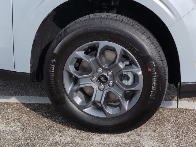 New 2026 Ford Maverick XLT FWD image 11