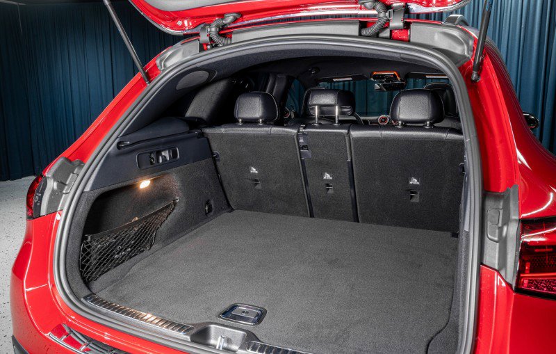 New 2025 Mercedes-Benz GLC 300 image 6