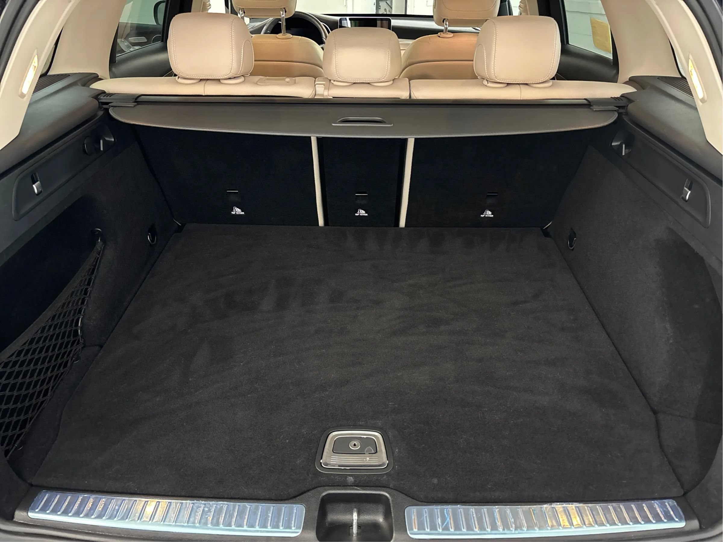Used 2022 Mercedes-Benz GLC 300 4MATIC image 16