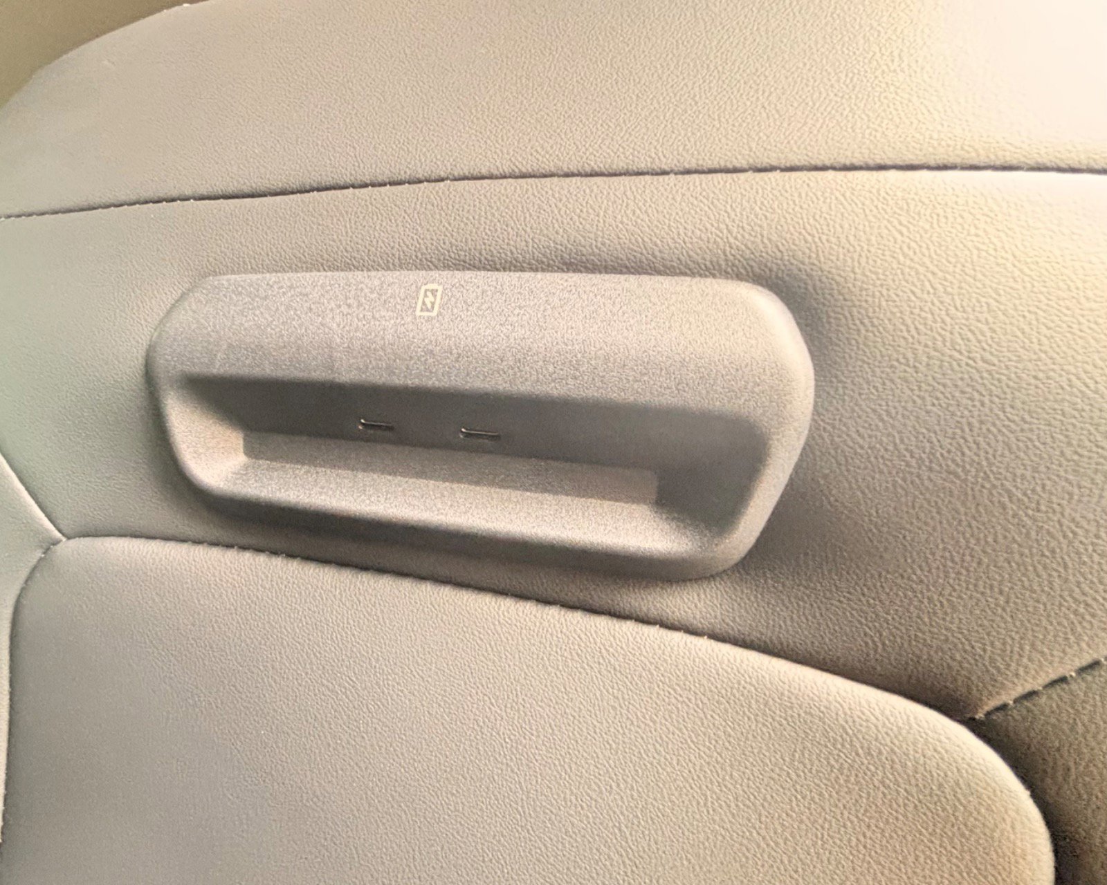 Certified 2025 Ford Expedition Platinum w/ Stealth Appearance Package image 36