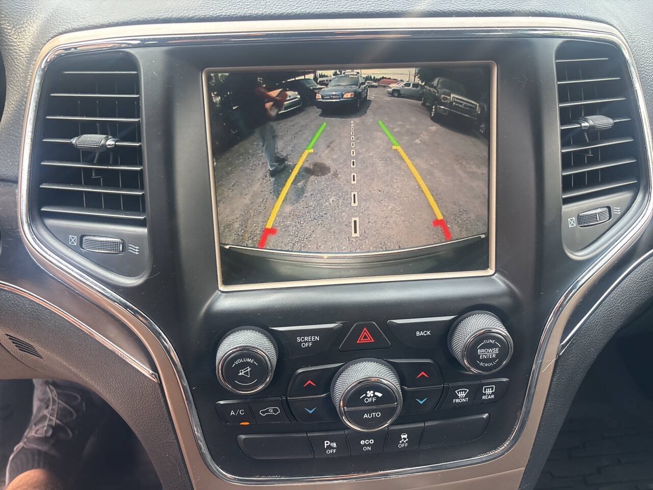 Used 2015 Jeep Grand Cherokee Limited AWD/4WD image 22