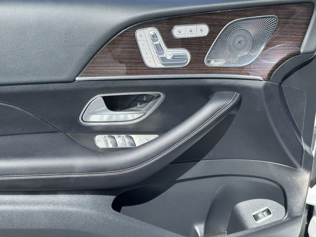 New 2026 Mercedes-Benz GLS 450 4MATIC image 9
