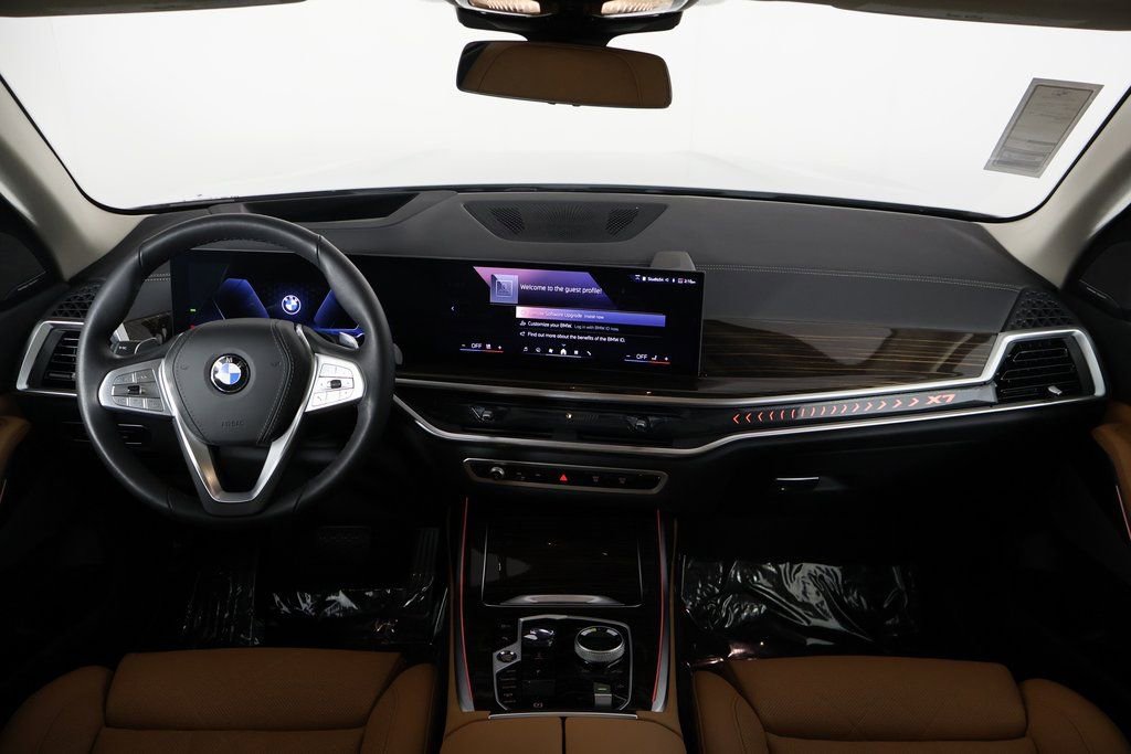 Used 2026 BMW X7 xDrive40i w/ Premium Package image 8