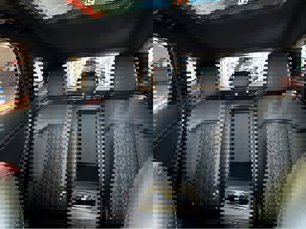 Used 2025 Kia Sportage X-Line w/ Premium Package image 33