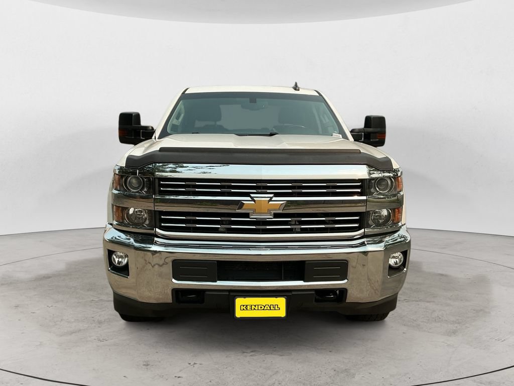 Used 2015 Chevrolet Silverado 3500 LT w/ LT Convenience Package AWD/4WD image 2