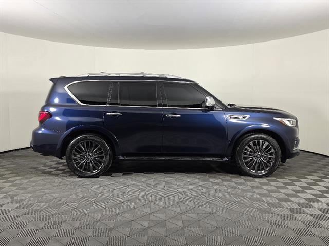 Used 2023 INFINITI QX80 Sensory w/ All-Season Package image 2