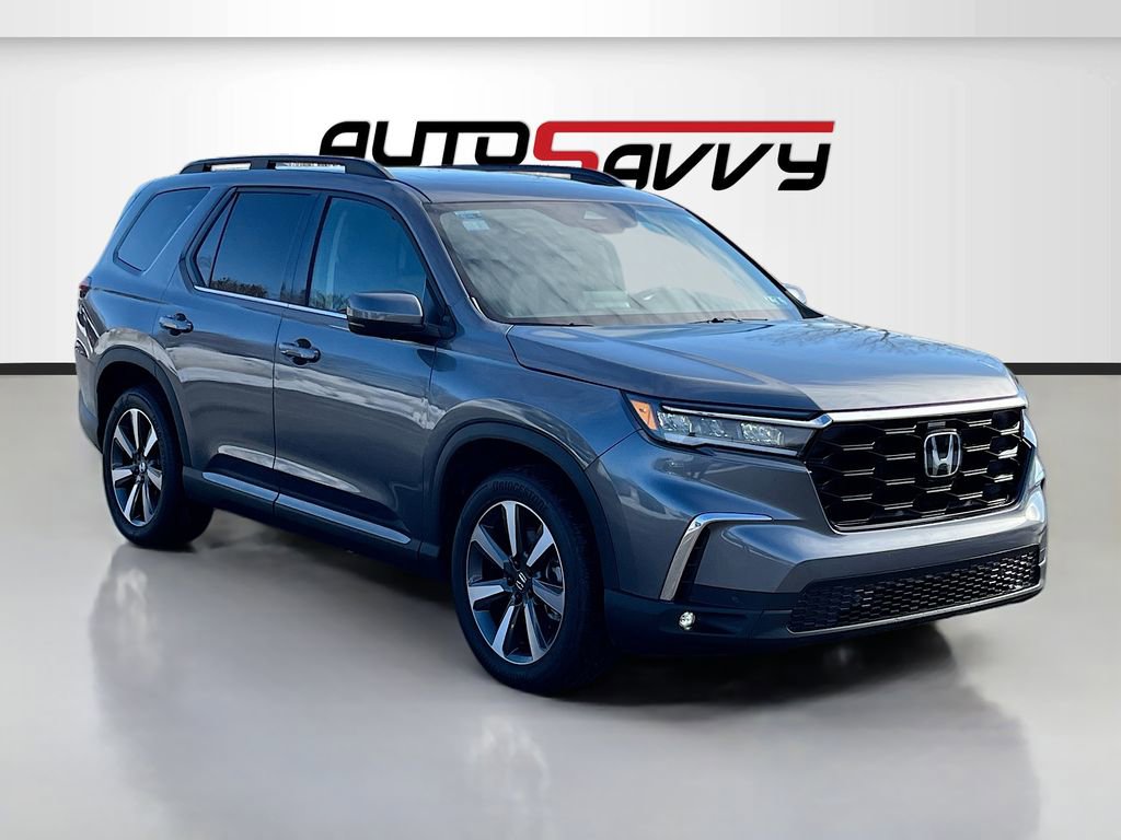 Used 2025 Honda Pilot Touring