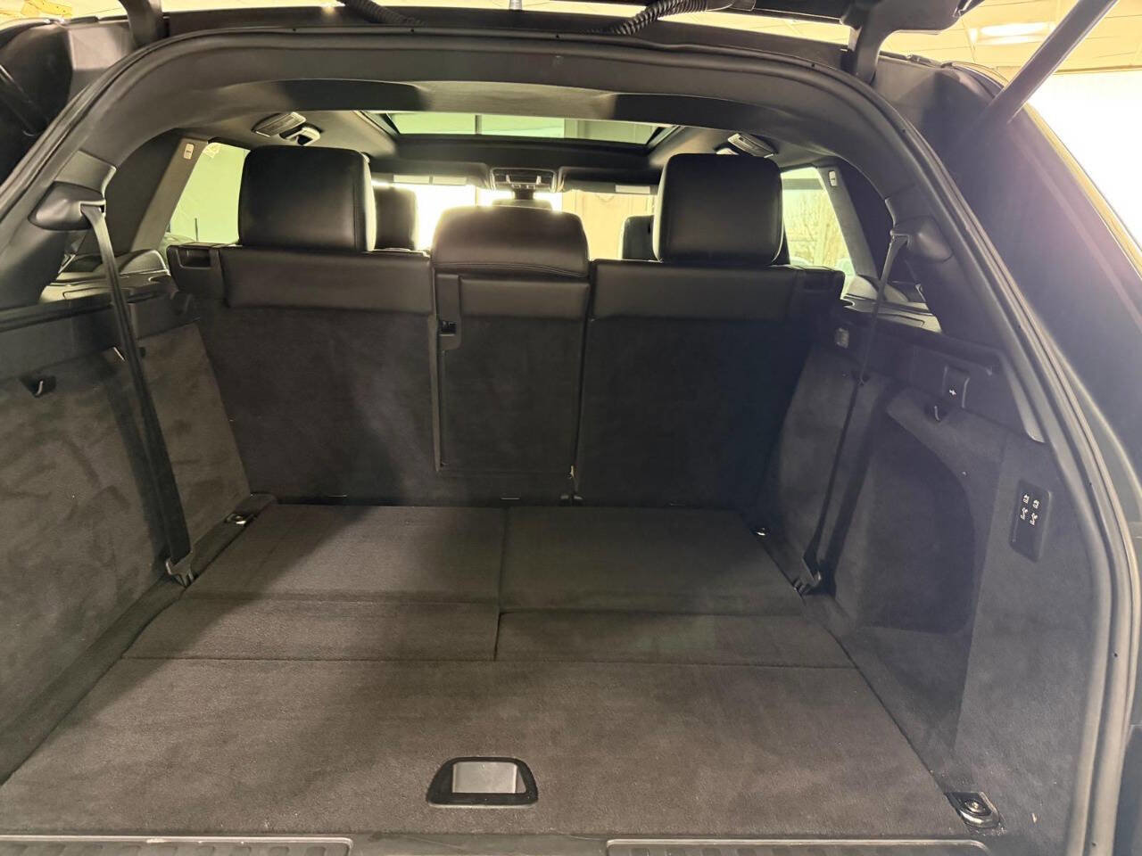 Used 2016 Land Rover Range Rover Sport Supercharged image 23