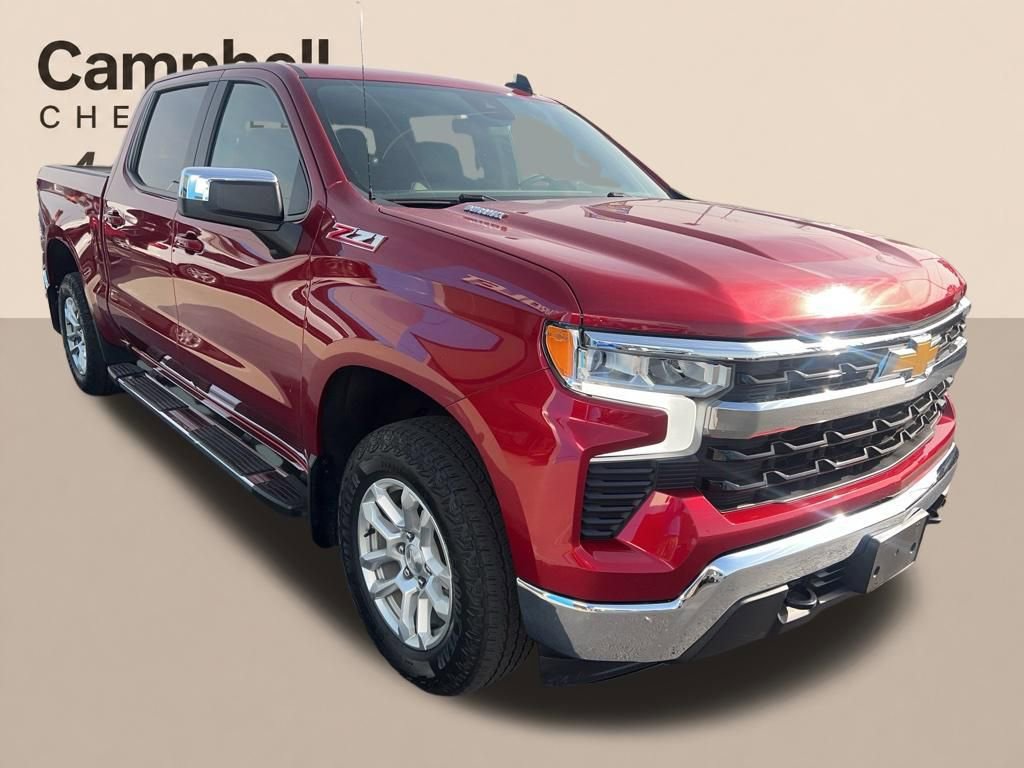 Used 2024 Chevrolet Silverado 1500 LT w/ Z71 Off-Road Package AWD/4WD image 17