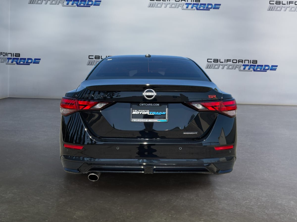 Used 2025 Nissan Sentra SR w/ Midnight Edition FWD image 6