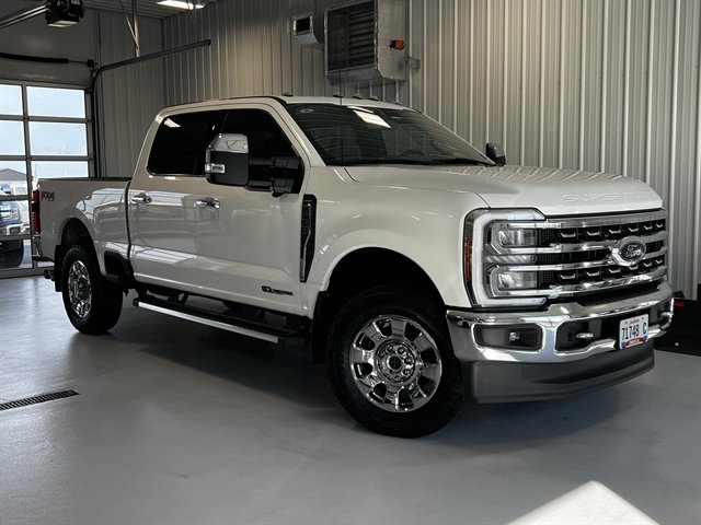 Used 2024 Ford F350 Lariat w/ Chrome Package image 1