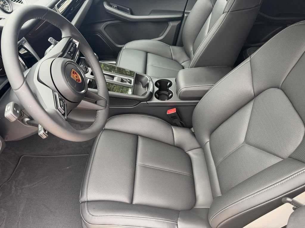 New 2026 Porsche Macan S AWD/4WD image 14