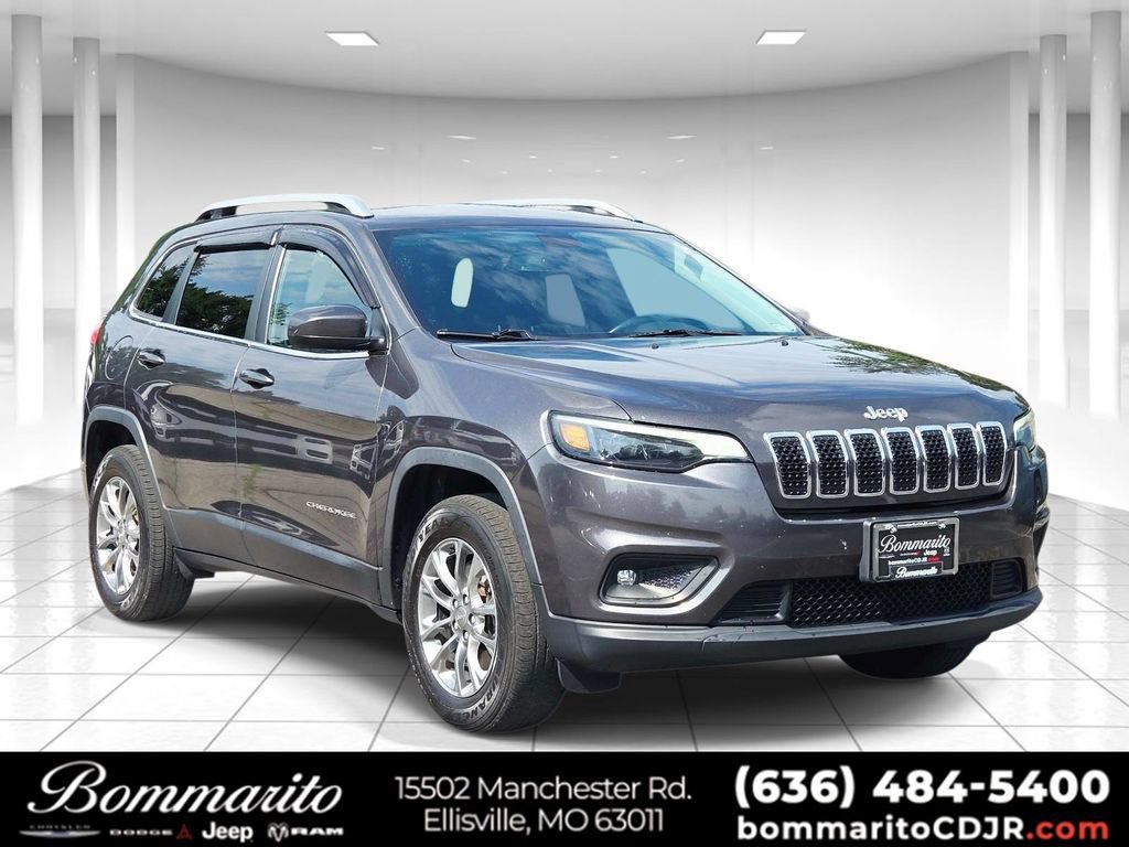 Used 2019 Jeep Cherokee Latitude Plus w/ Comfort/Convenience Group AWD/4WD image 1
