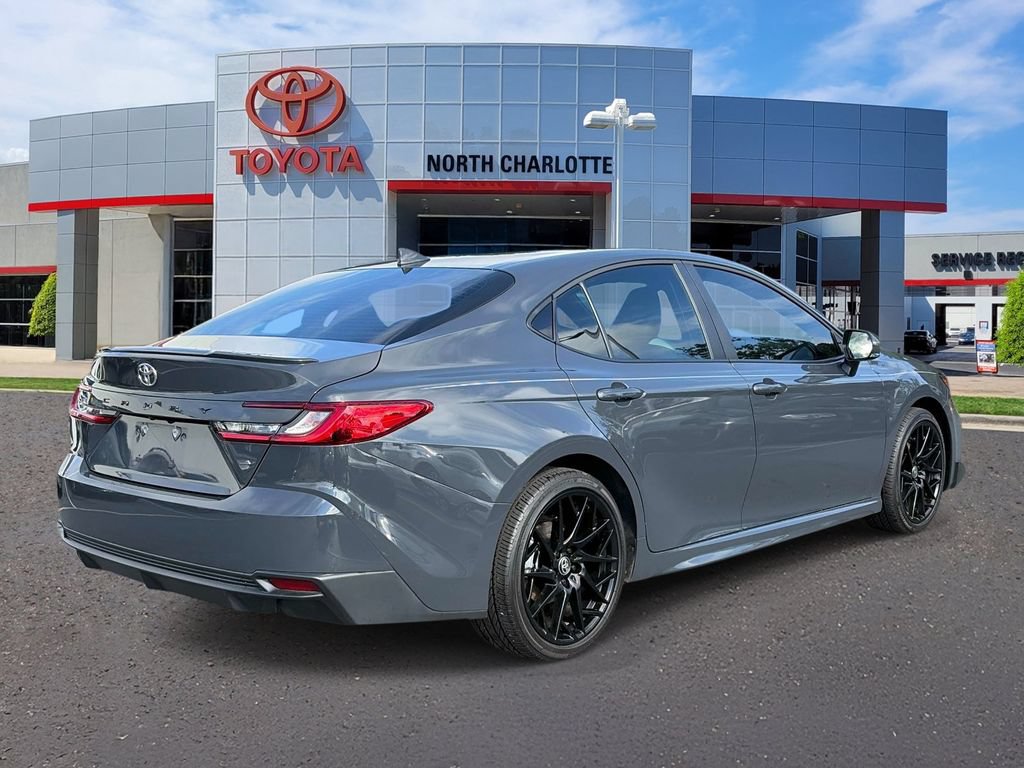 Used 2026 Toyota Camry SE FWD image 7