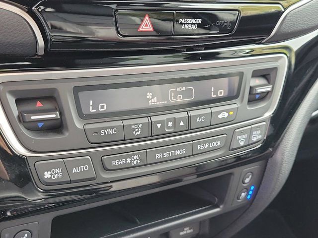 Used 2025 Honda Ridgeline Black Edition image 30