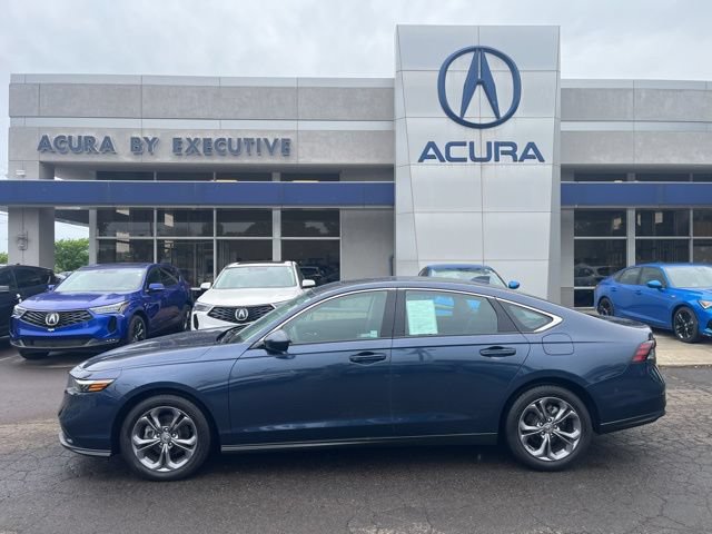 Used 2024 Honda Accord EX image 1