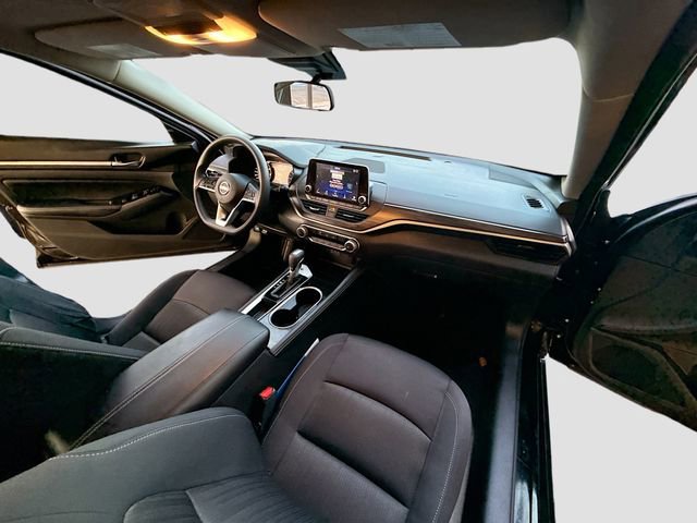 Used 2023 Nissan Altima 2.5 SV image 31