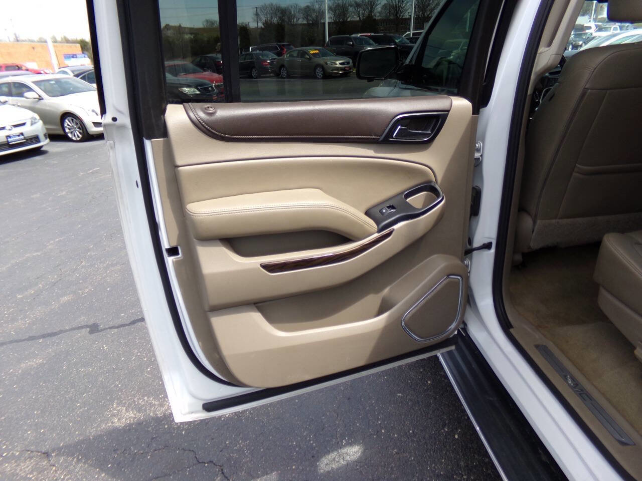 Used 2018 GMC Yukon XL SLT w/ Open Road Package image 15