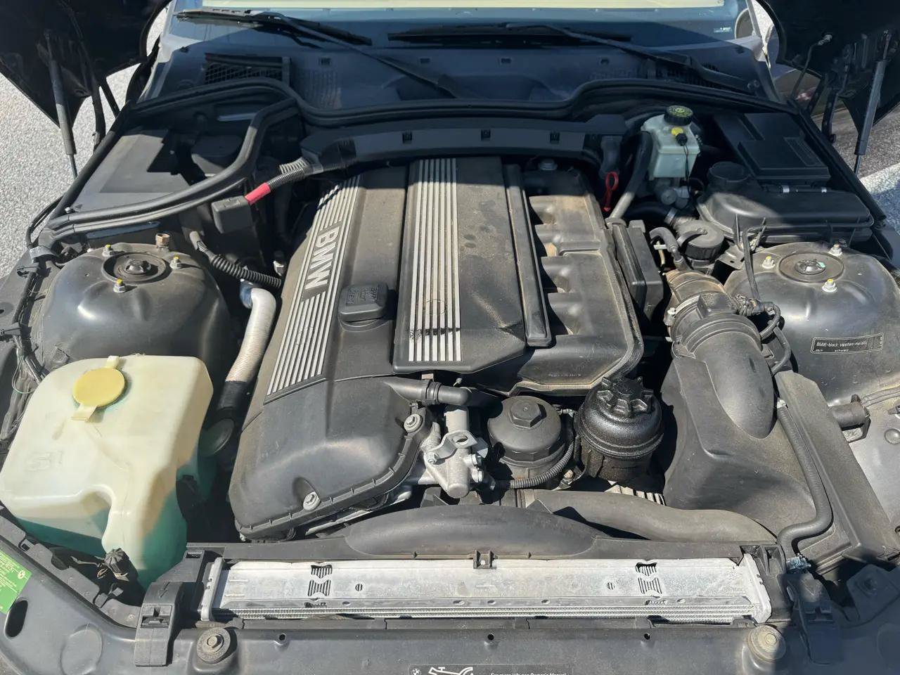 Used 2001 BMW Z3 3.0i RWD image 22