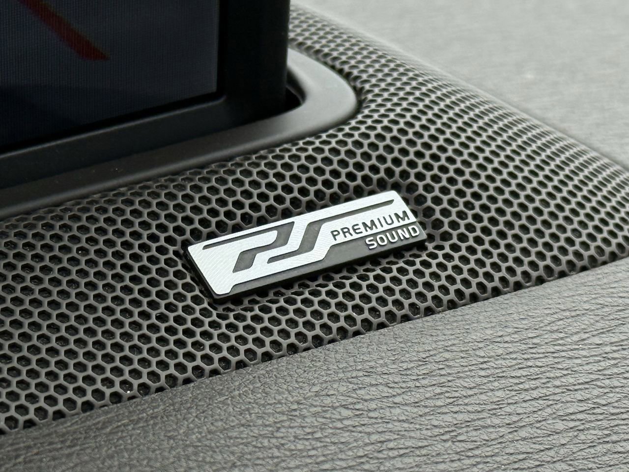 Used 2011 Volvo S80 T6 image 19